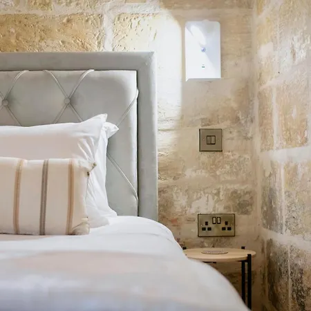 Hnejja - Maltese Character Maisonette In Floriana- 5-min Walk To Valletta 別荘