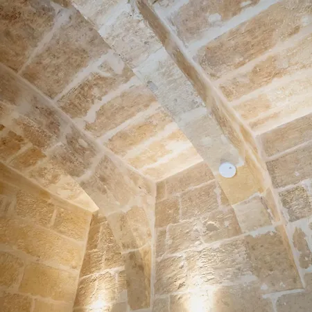 Hnejja - Maltese Character Maisonette In Floriana- 5-min Walk To Valletta *